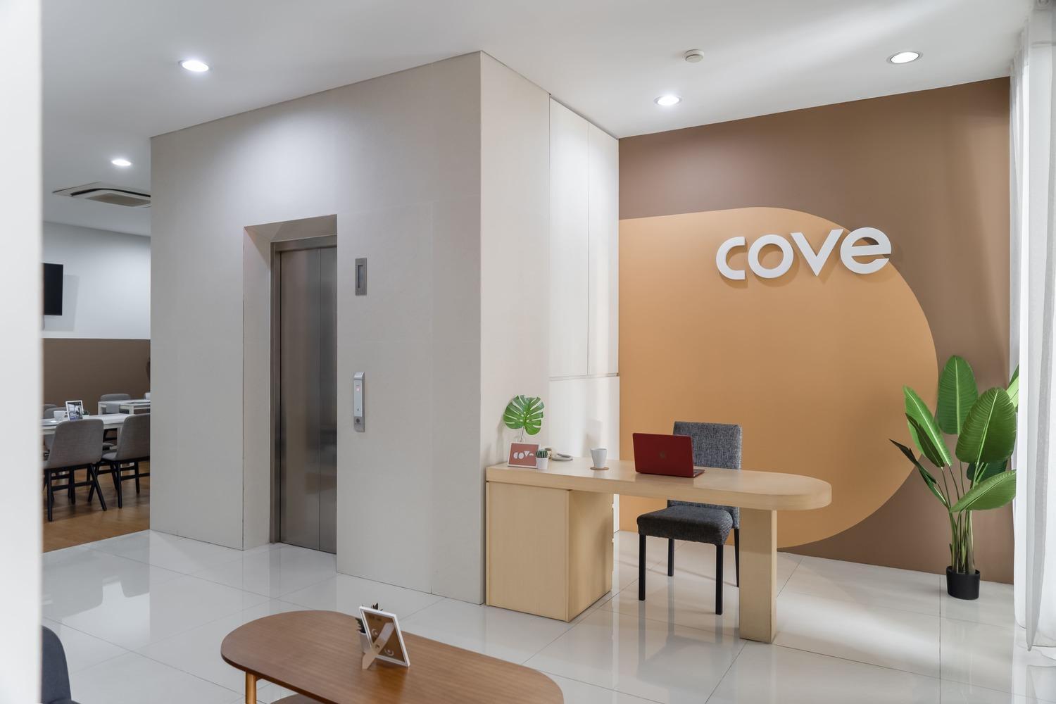 Отель Cove Mk House Senopati Джакарта Экстерьер фото
