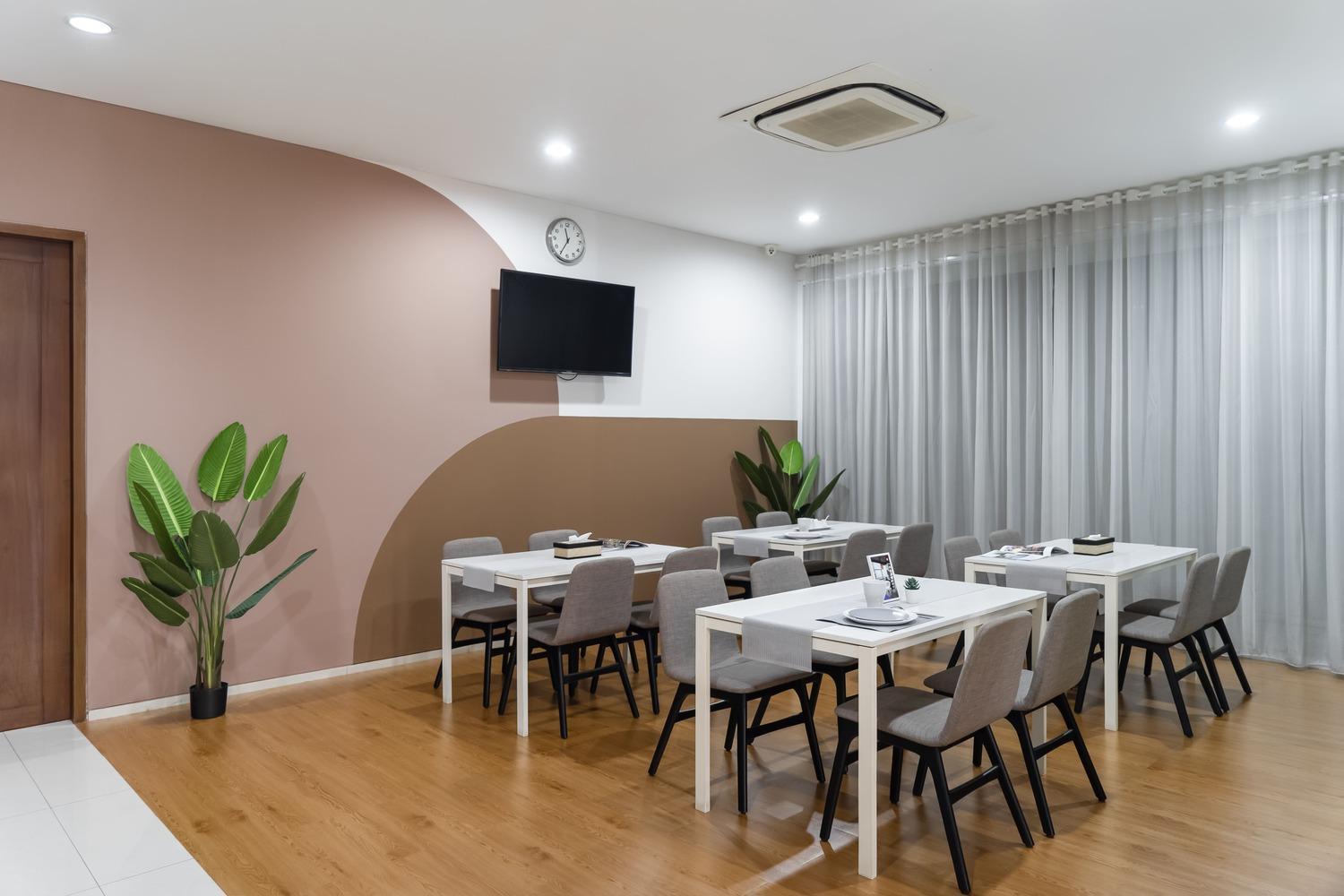 Отель Cove Mk House Senopati Джакарта Экстерьер фото